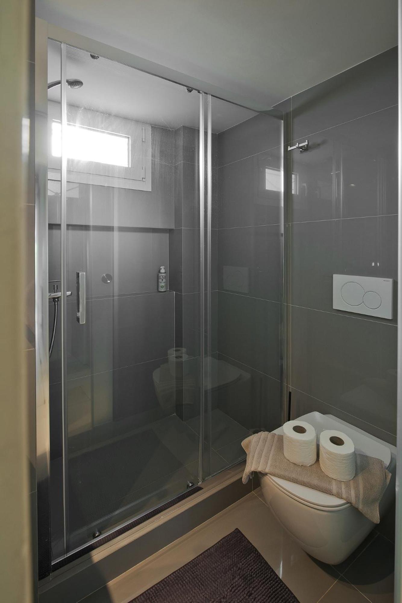 Apartamento Lucyzen Atenas Exterior foto
